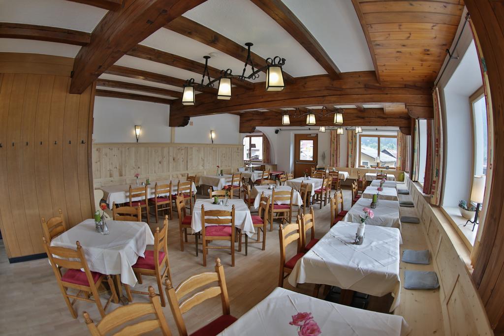 Alpenhotel Oetz Esterno foto