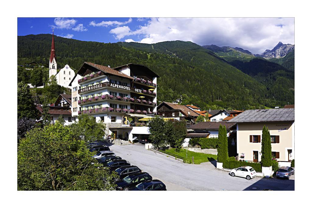 Alpenhotel Oetz Esterno foto